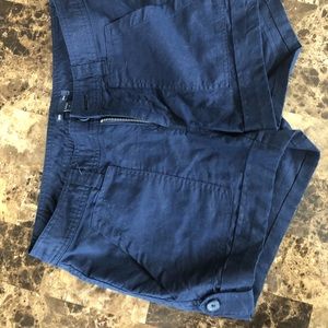 Linen shorts